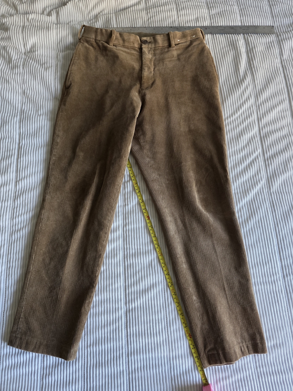 Uniqlo Men's Stretch Waist Band Corduroy Pants in Warm Brown - Picture 6 of 10